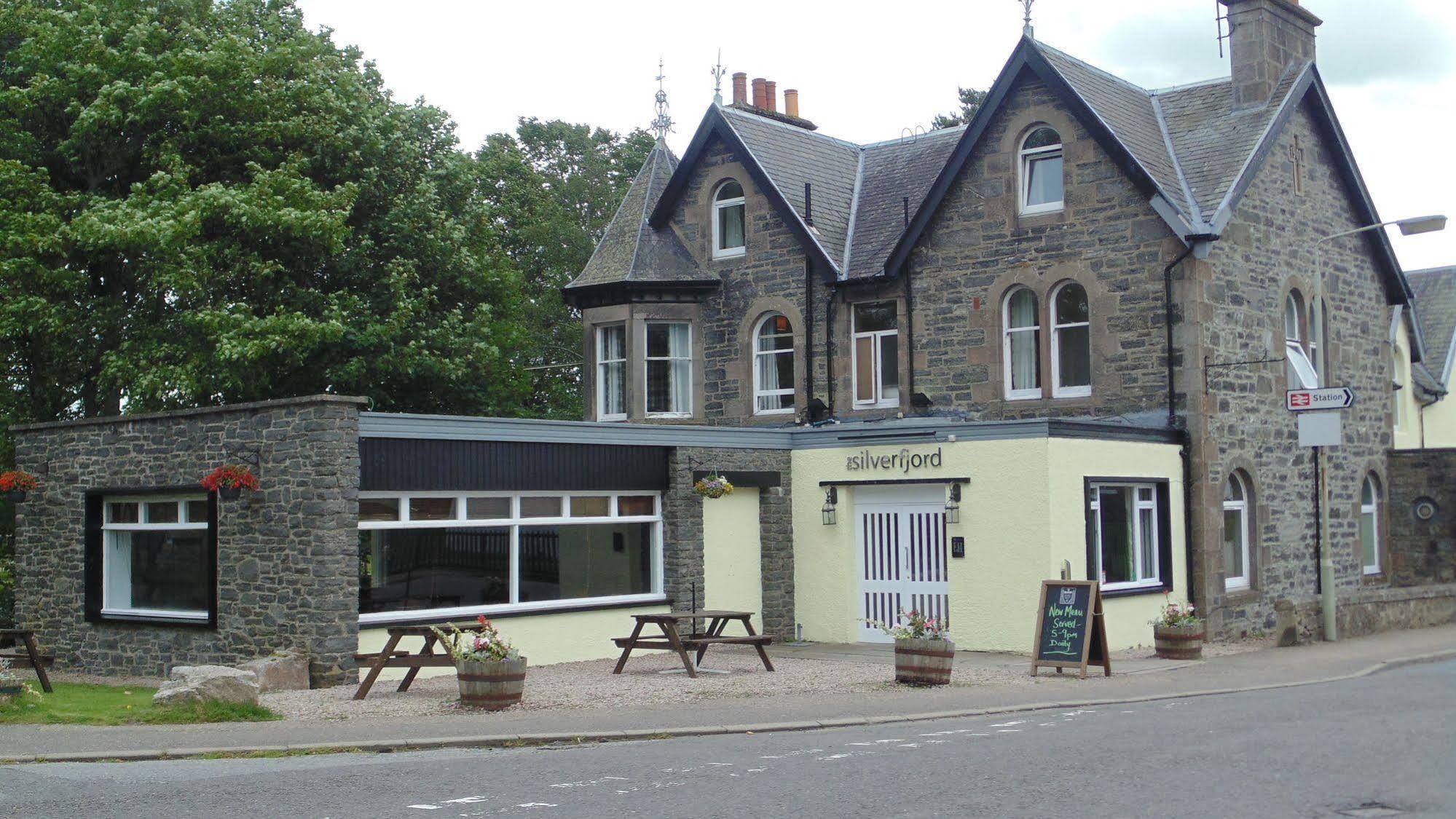 The Silverfjord Hotel Kingussie Exterior foto